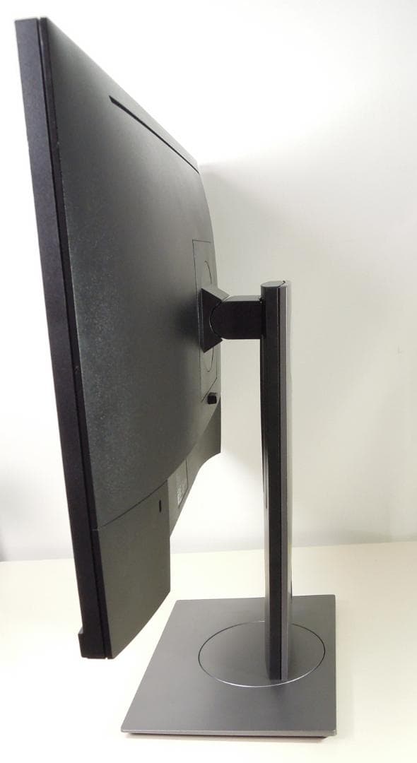 ◆DELL P2418D◆23.8インチ◆WQHD◆2560x1440◆IPS◆