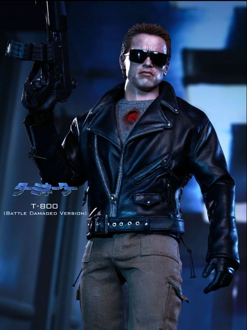 HOTToys.[( T-800)バトルダメージ 版 1/6]