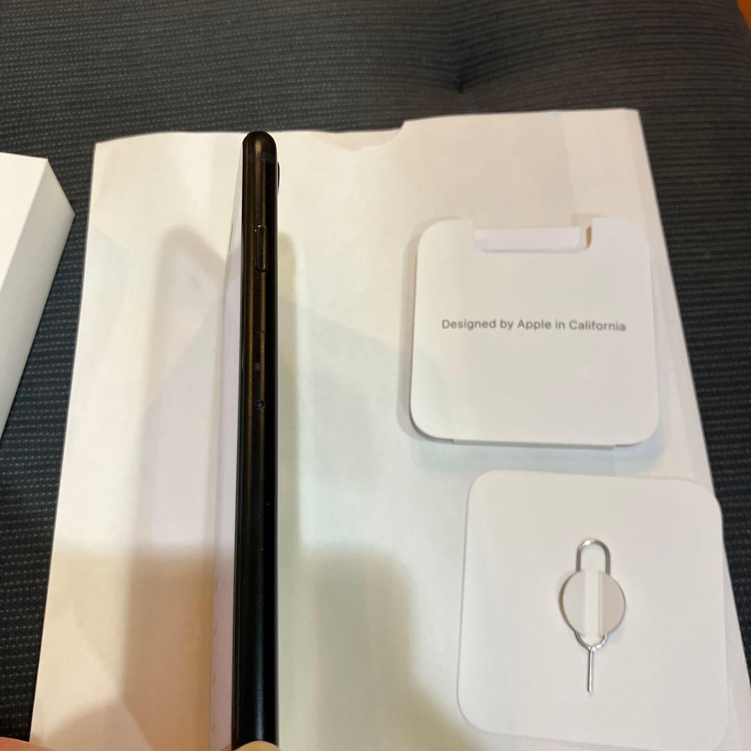 iPhone SE3 第3世代 128GB 81% 　ミッドナイト　箱付き