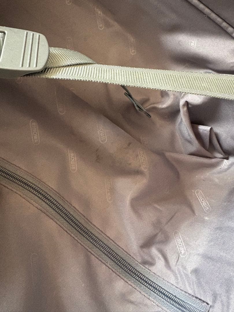 RIMOWA SALSA ブラックシェルキャリーケース