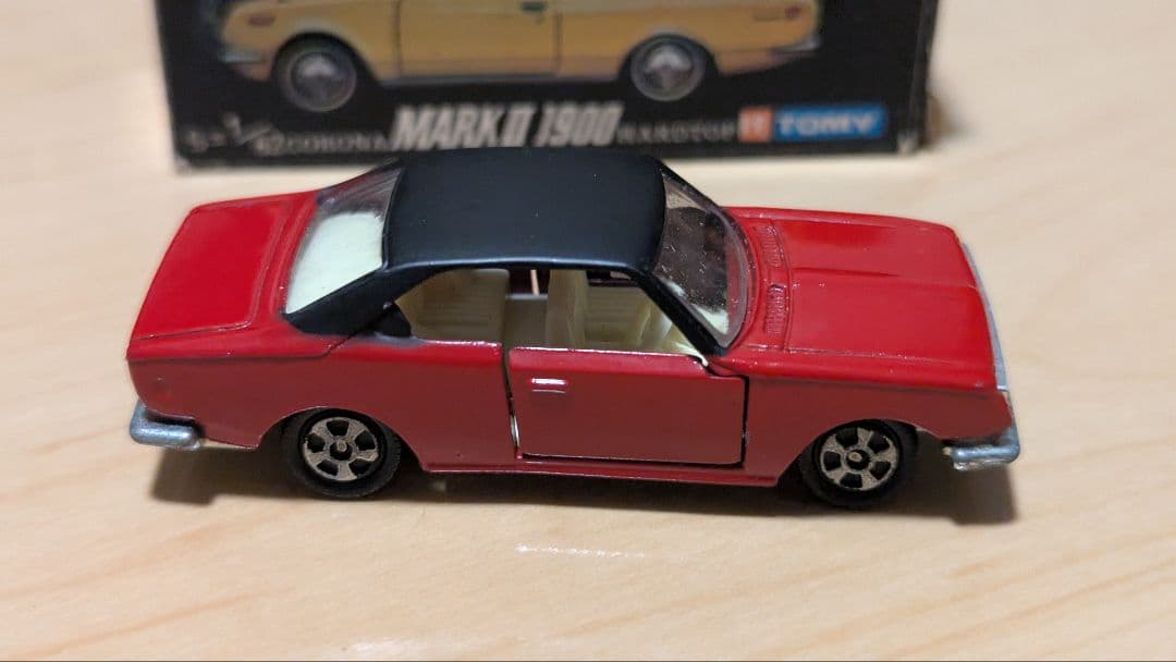 2 コロナ マークII 1900ハードトップ 1a 指定箱 トミカ 日本製 黒箱