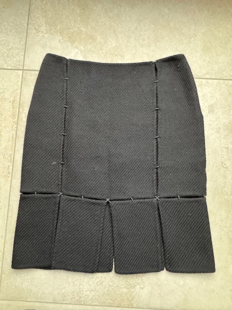 プラダ　ウールスカート　パネル