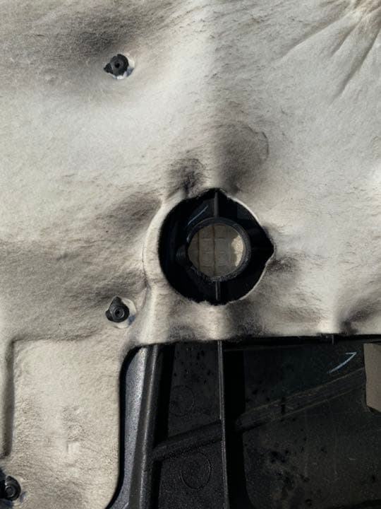 T achibana 　SC430 レクサス　エンジンフード　エンジンカバ