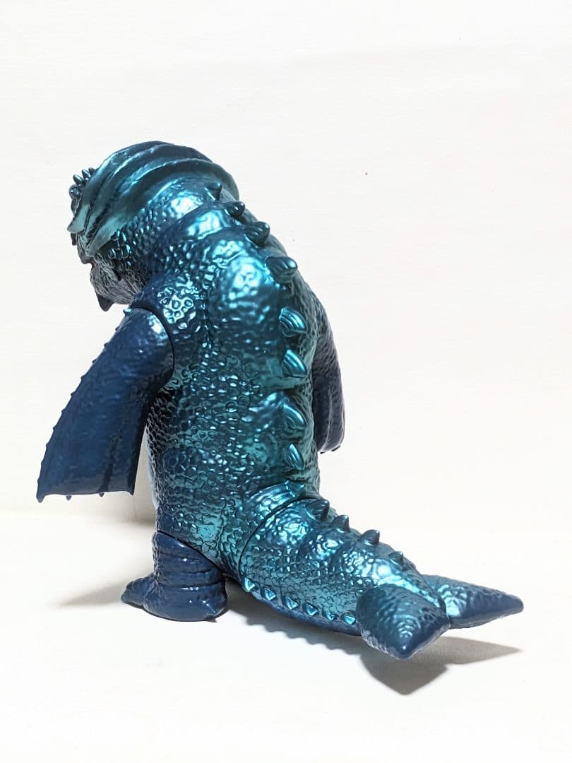 安楽安作　ソフビ　モグダン