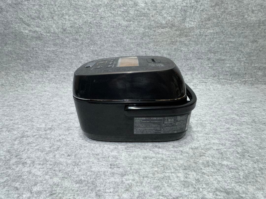 象印圧力炊飯器 NW-JU10