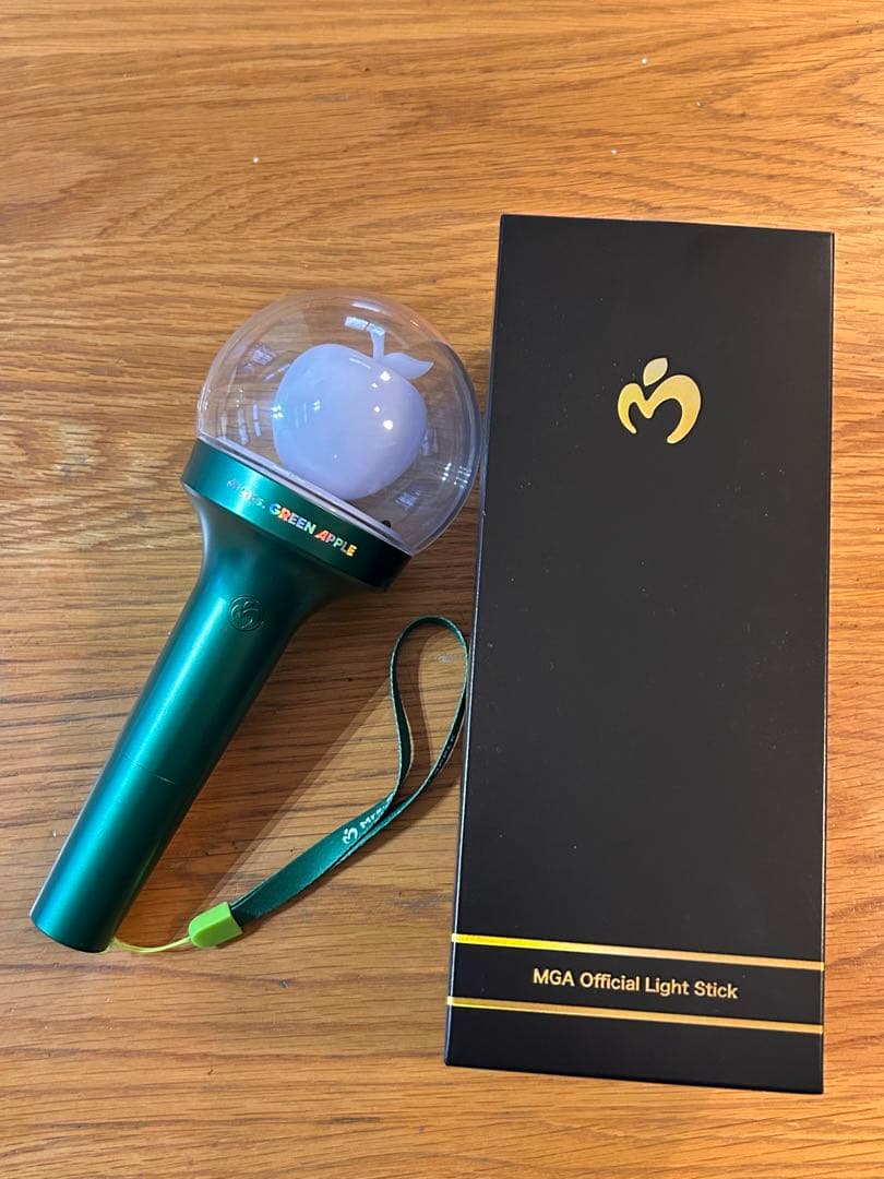 Mrs. GREEN APPLEの公式ペンライト