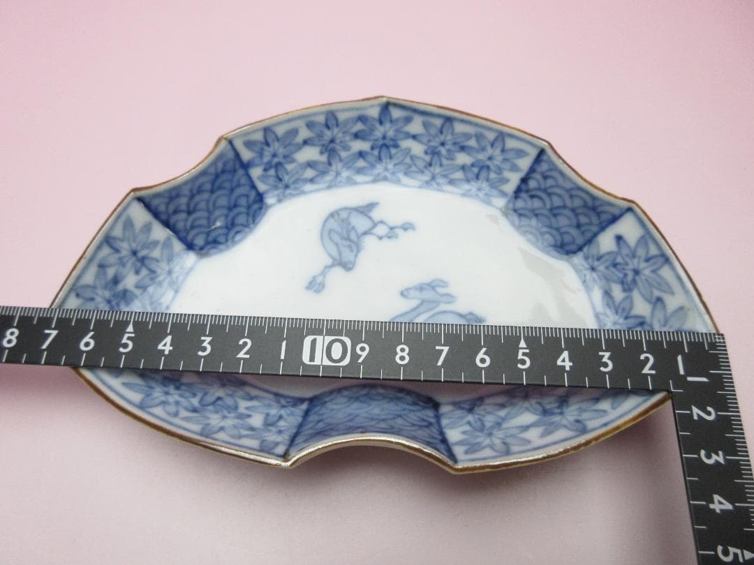 時代 染付 角福 鹿と紅葉模様 変形皿 3枚 61228