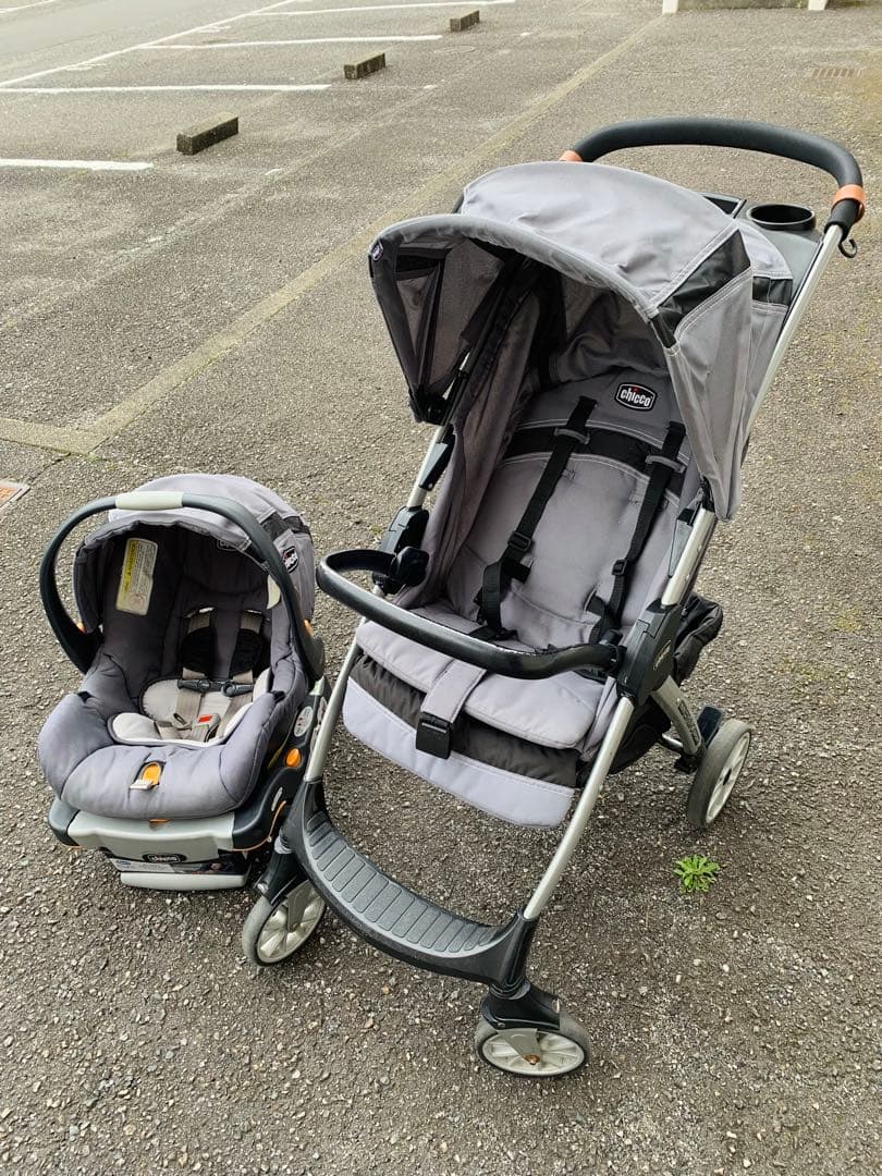 チャイルドシート&ベビーカー(トラベルシステム) 3点セット【愛知県／直接取引】