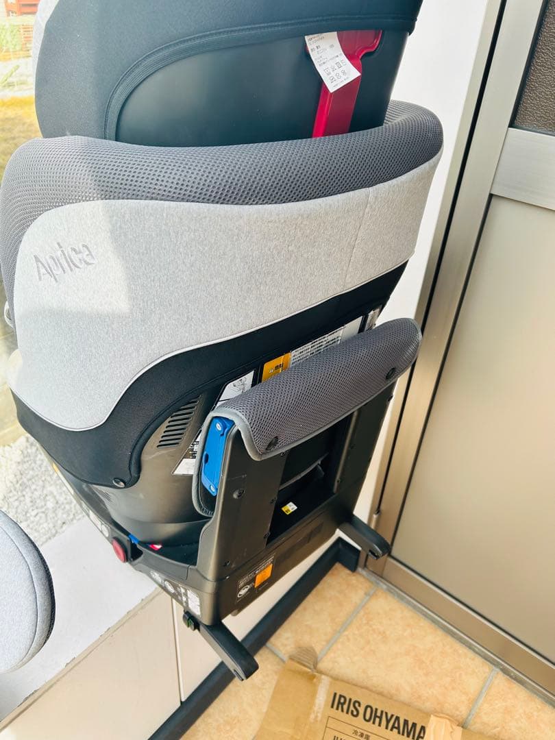チャイルドシート　クルリラAC