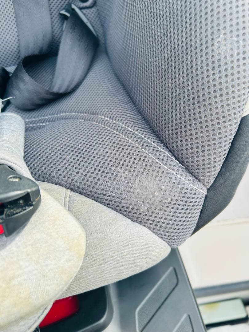 チャイルドシート　クルリラAC