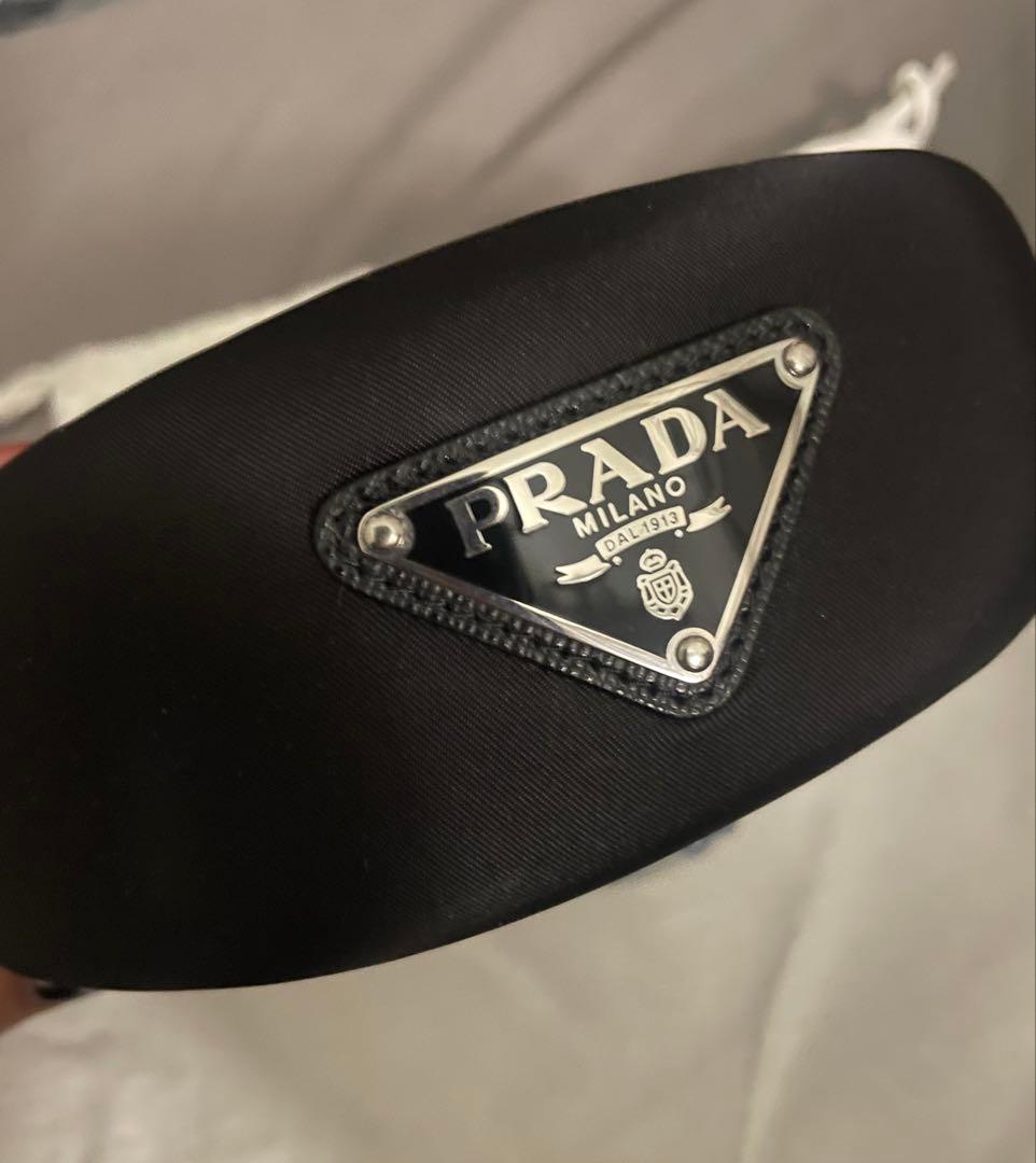 PRADA カチューシャ【本日中値下げ】