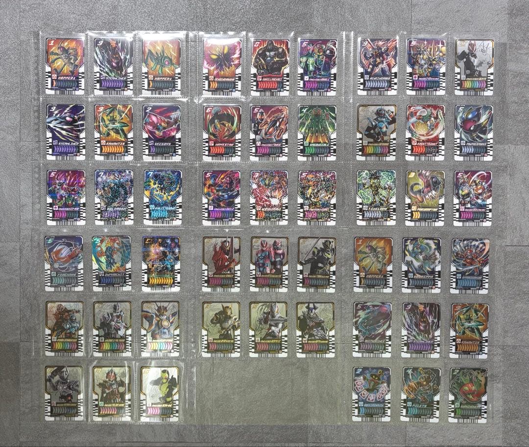仮面ライダーガッチャード　ライドケミートレカ　　872種類　まとめ売り