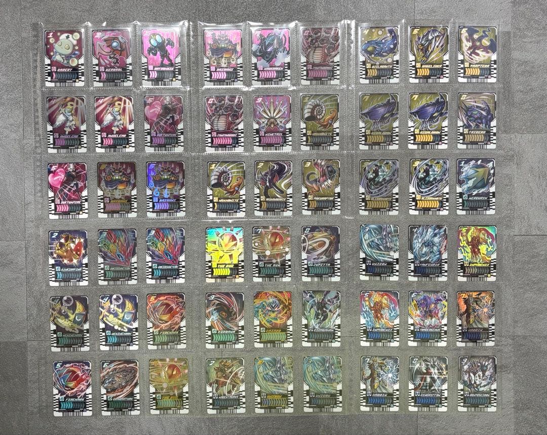 仮面ライダーガッチャード　ライドケミートレカ　　872種類　まとめ売り