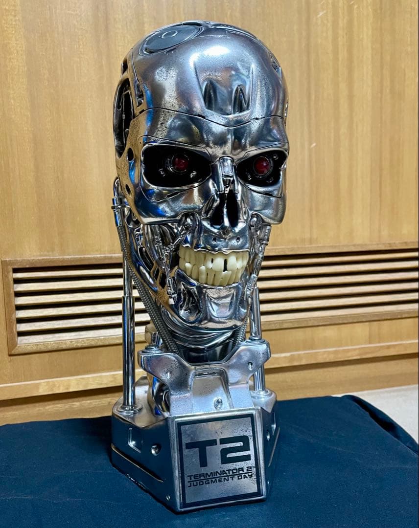 希少】サイドショウ T-800 ターミネーター2 1/1バスト（コンバット版）