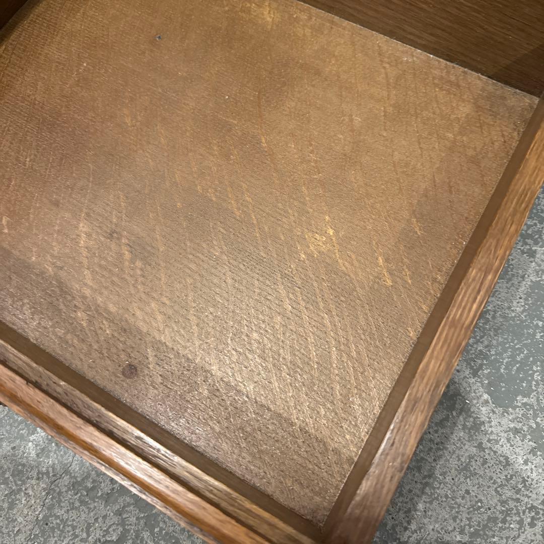 年末年始saleヴィンテージ　木製サイドテーブル　引き出し／扉収納付き　2