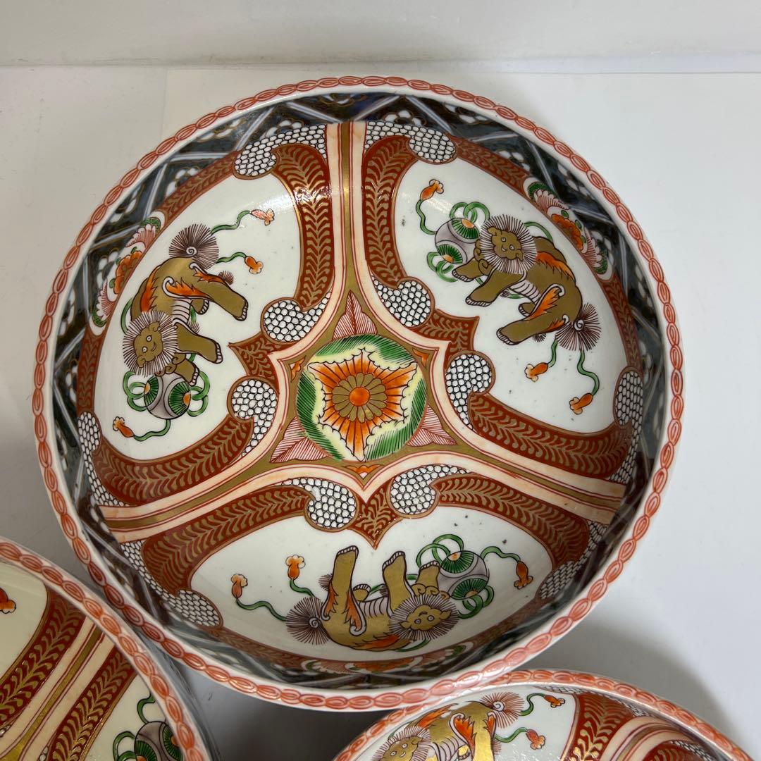 古伊万里　上手赤絵獅子図　三ツ鉢　タカサ　東さ8-0119①