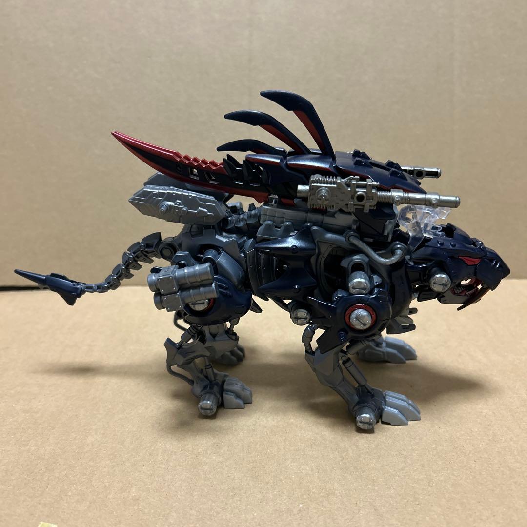 ゾイドワイルドゼロ ファングタイガー改 ハンターウルフ改 組み立て済み品セット