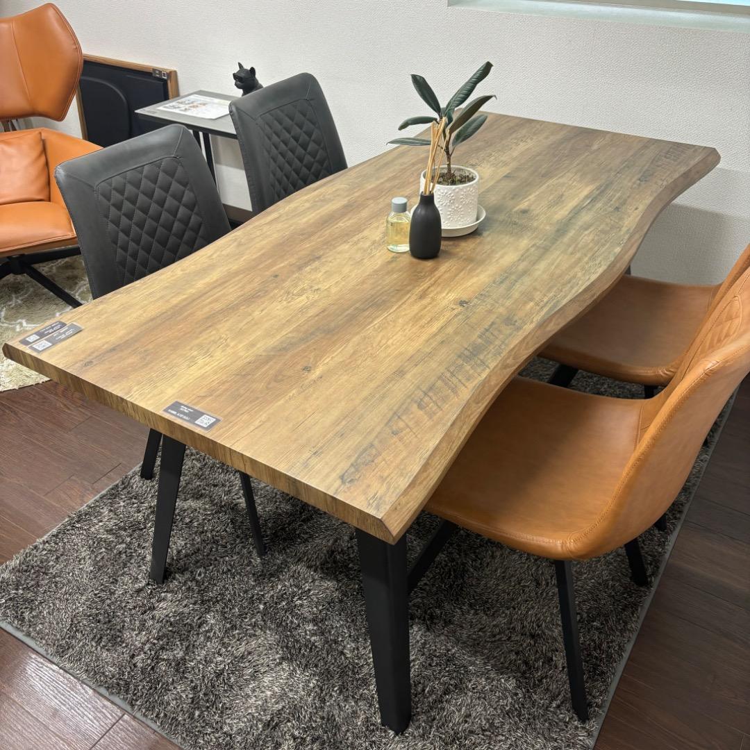 ダイニングテーブル　一枚板風　大きめ　木目　かっこいい　160㎝　ダイナミック