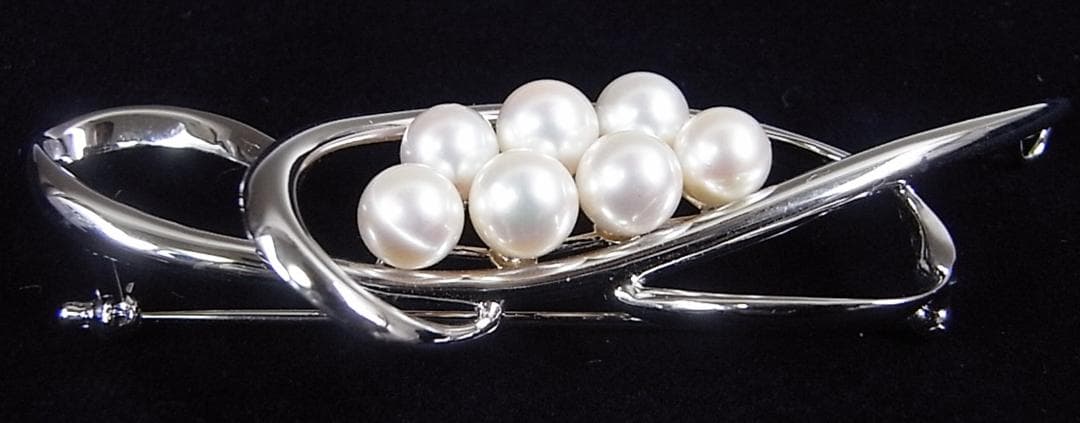 ★925シルバー(銀製)・7粒★本真珠ブローチ（アコヤ真珠)★未使用品　★