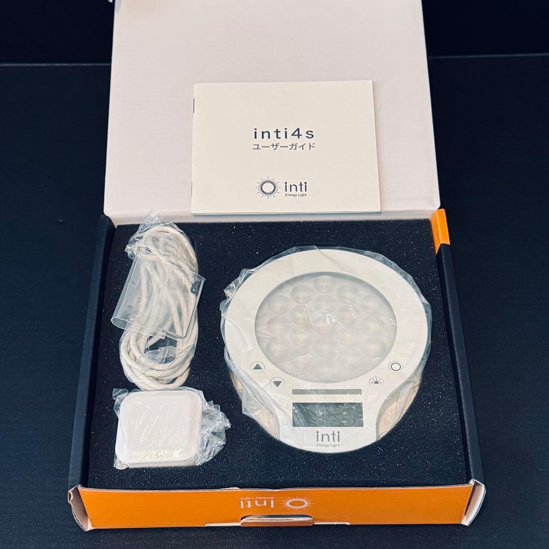 【開封未使用】inti4s 光で起きる目覚まし時計 ホワイト