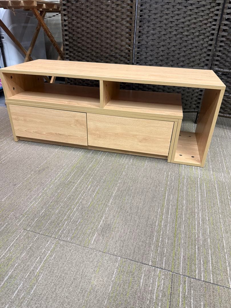 【美品】【洗浄消毒作業済】伸縮式テレビボード　テレビ台　TVボード