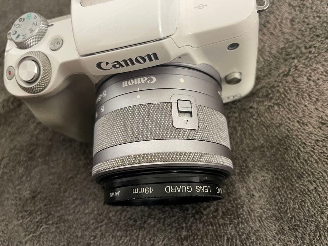 Canon EOS M ホワイト EF-M 15-45mm