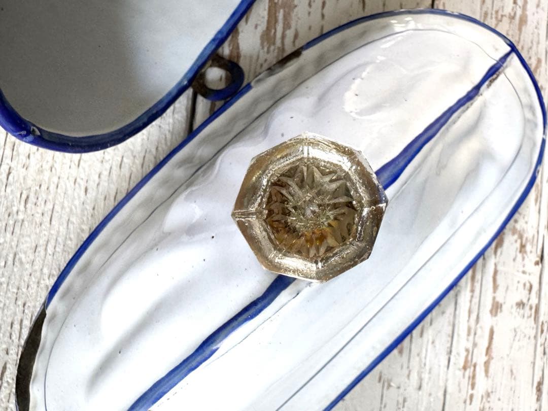 フランスアンティーク ホーロー製 ファウンテン 壁掛け手洗い器 パンジー