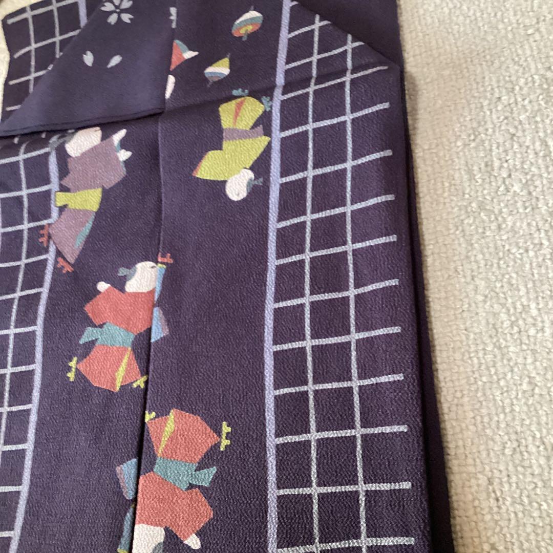 ほぼ未使用品　九寸名古屋帯 全通　正絹縮緬地　濃紫　遊ぶ童子柄　ガード加工済