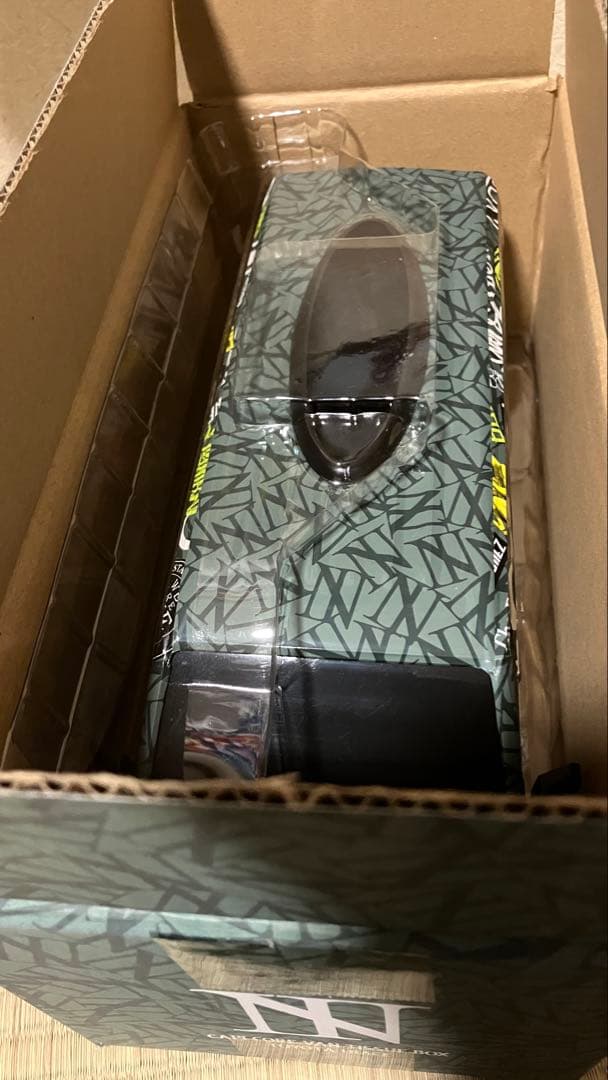 ミュージシャン CAPI CORE VAN Toy Car The BONEZ