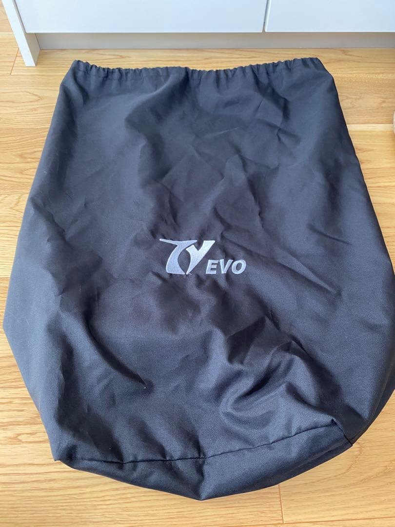 EVO ベージュ チャイルドシート