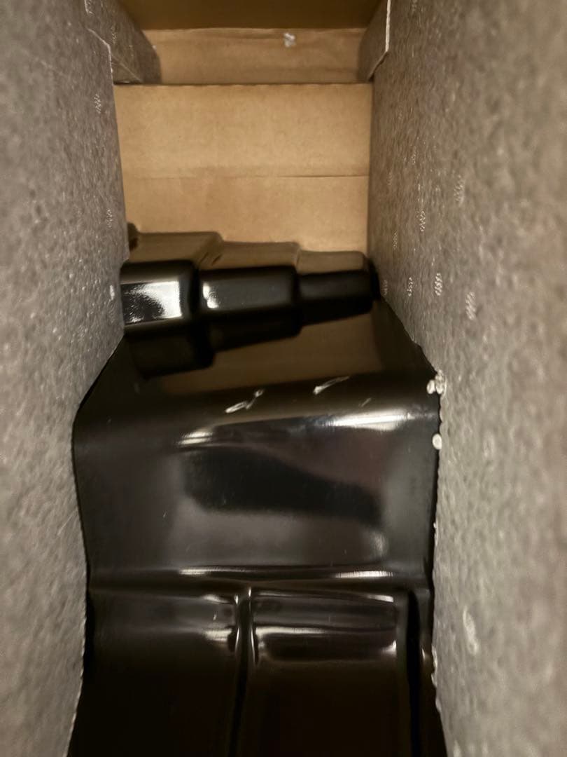 くろべえ　ホットトイズ バットモービル 1/6スケール