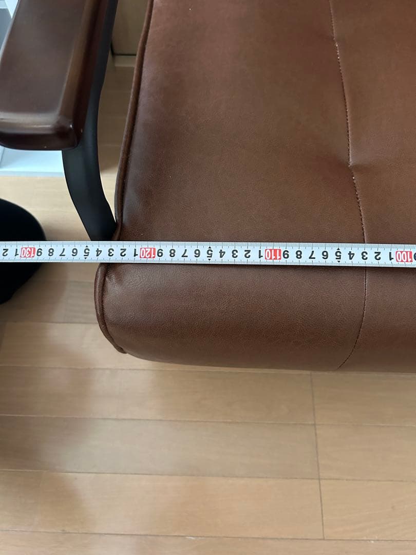 ブラウン合成皮革ソファ