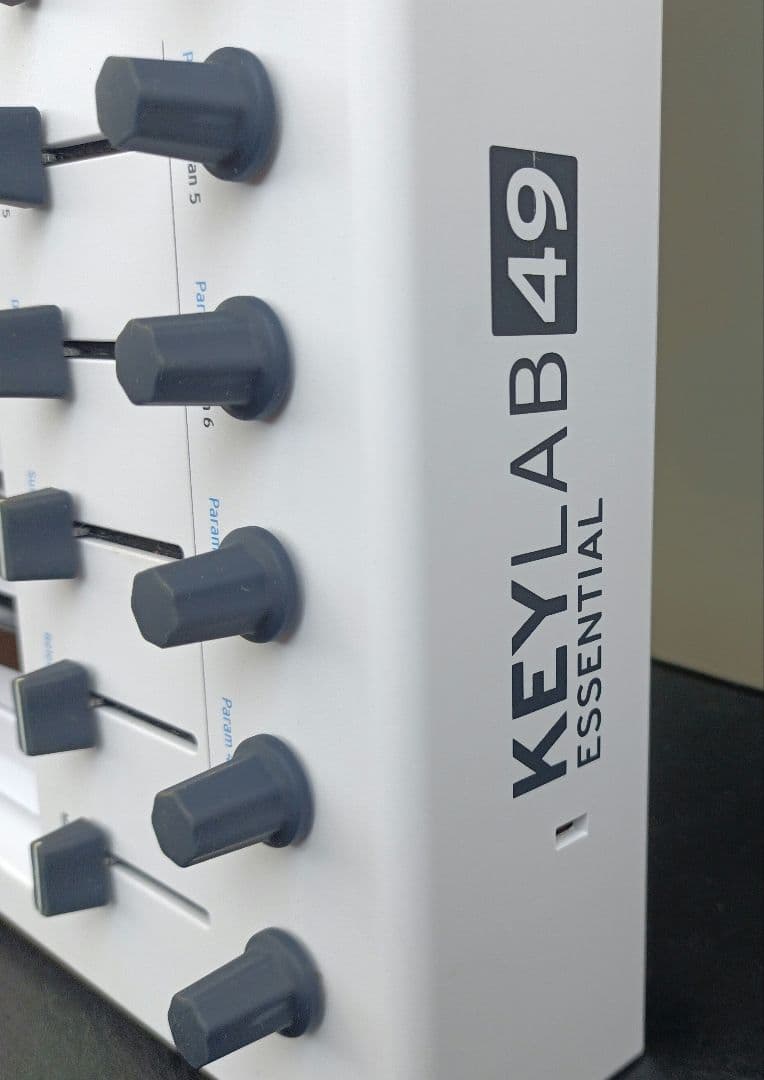 ARTURIA KEYLAB 49 MIDIコントローラー
