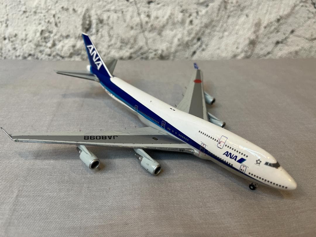 ANA　BOEING　747-400　1/400　全日空商事　JA8098