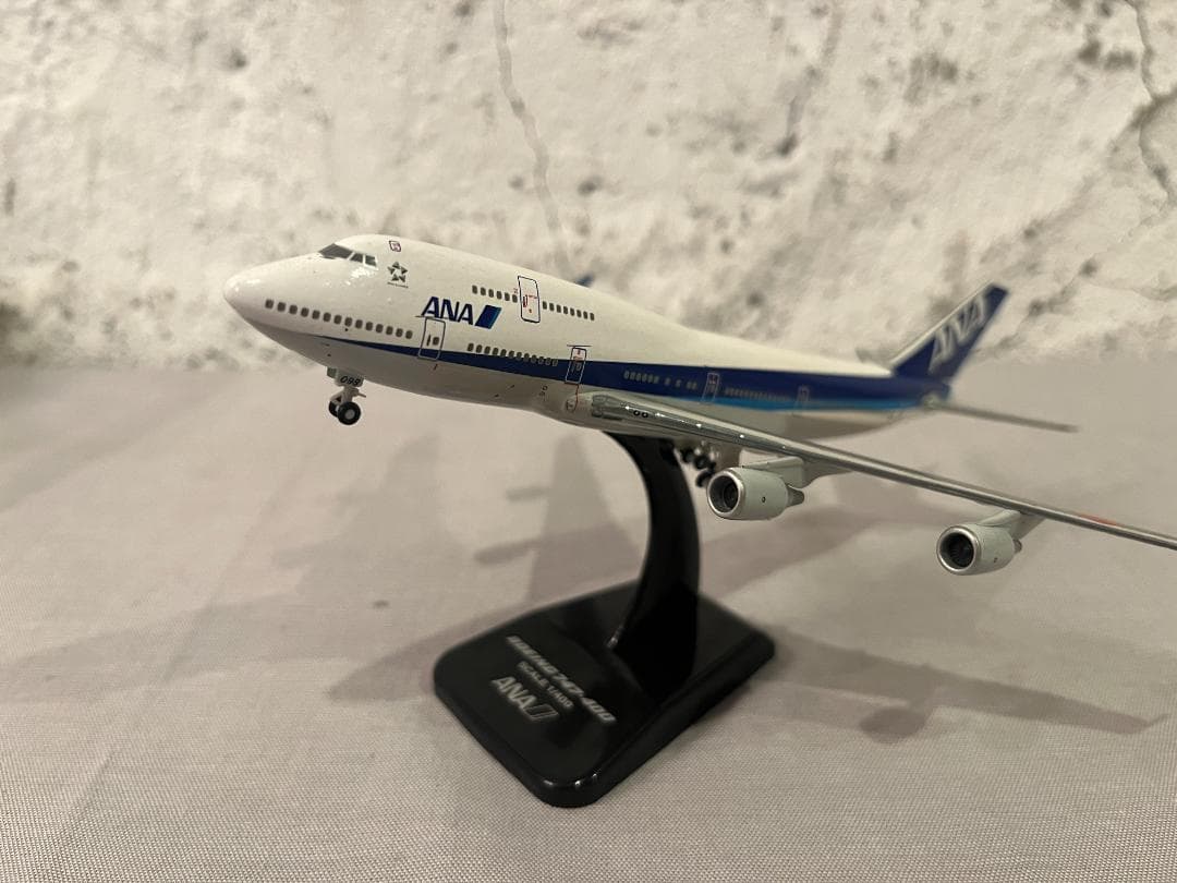 ANA　BOEING　747-400　1/400　全日空商事　JA8098