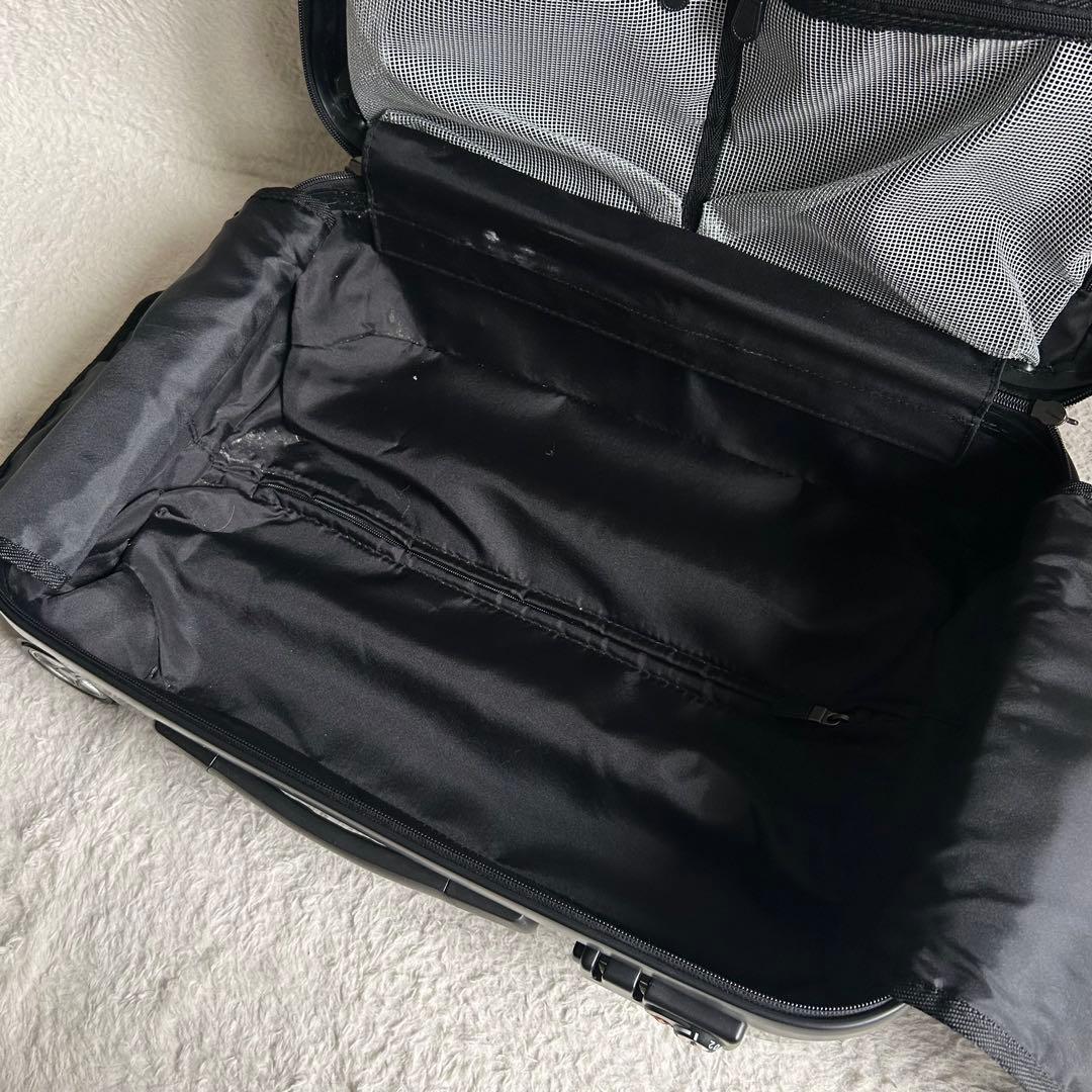 【美品】メルセデスベンツ キャリーケース 2輪 ブラック 機内持ち込み可 32L