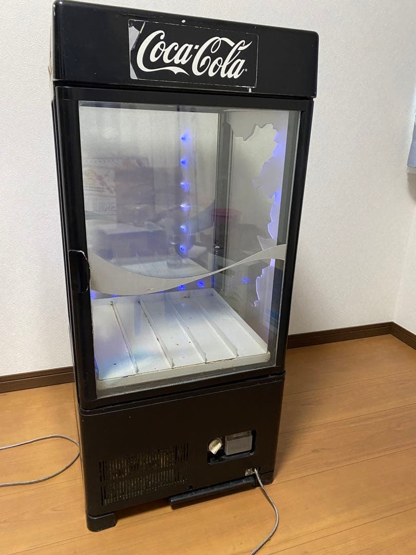 ★非売品　送料込★コカコーラショーケース冷蔵庫LED付　インテリア