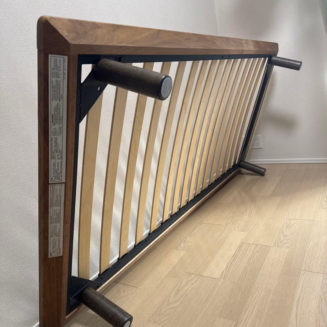 無印良品 脚付ベッドフレーム シングル