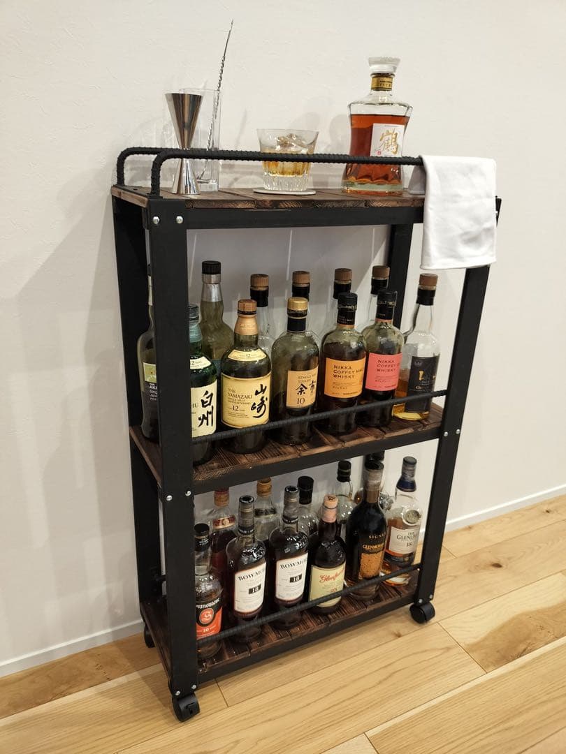 ウィスキーラック　サイドバー　ワゴンタイプ　男前インテリア　棚