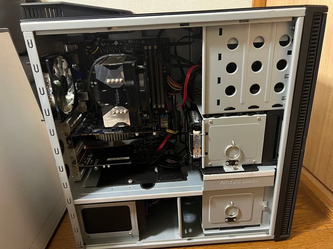 デスクトップパソコン