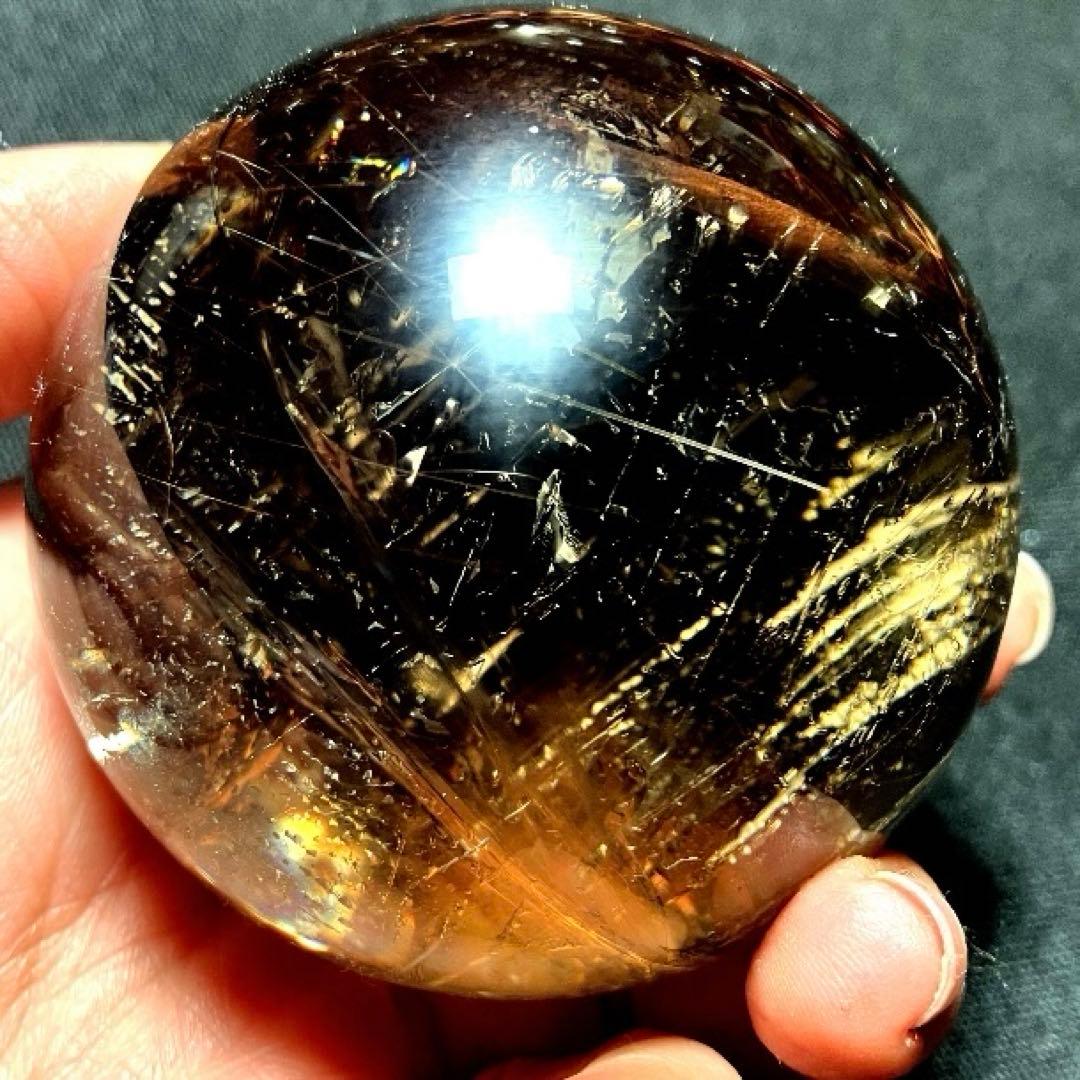 超大玉　64mm ゴールドルチルクォーツ　金針水晶　パワーストーン