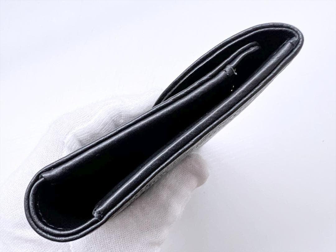 美品　ルイヴィトン　マヒナ　ポルフォイユ　アメリア　三つ折り長財布　M95549