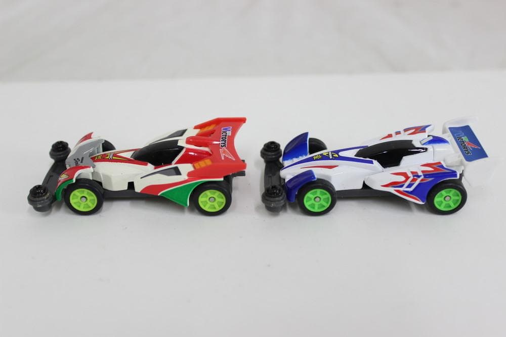 ◆トミカ 爆走兄弟レッツ＆ゴー TRFビクトリーズ 1セット　08128