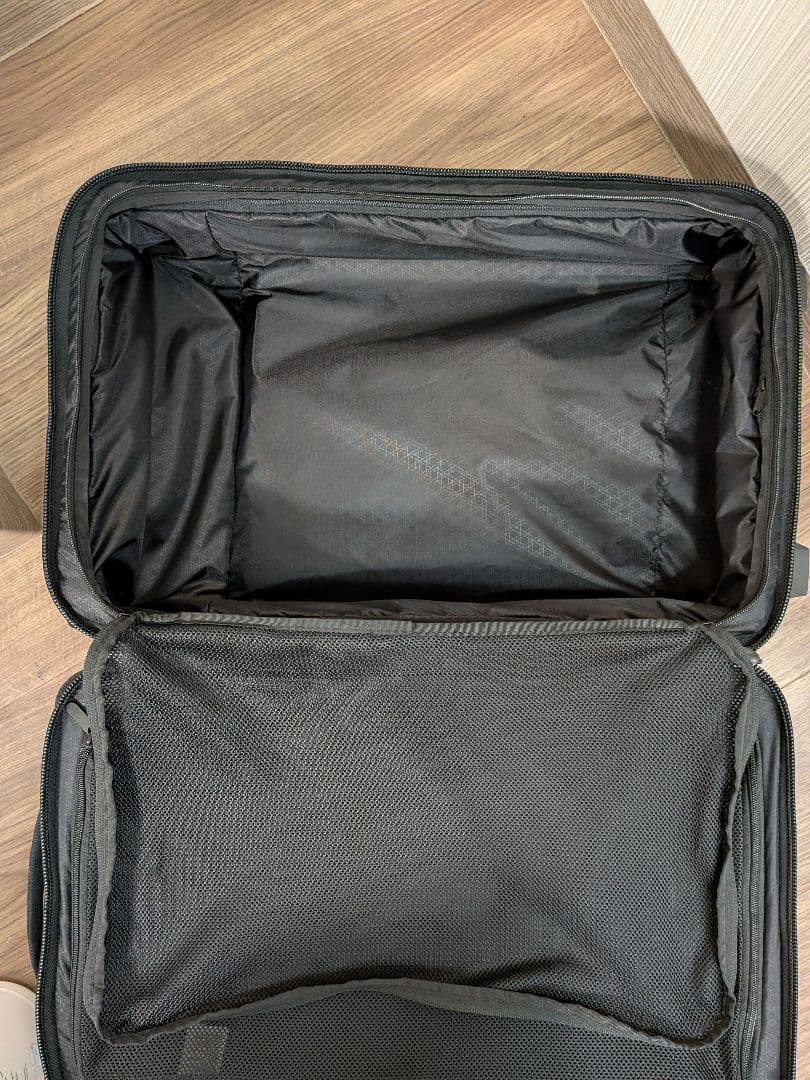 【希少品】ノースフェイス ストラトライナー M 黒 キャリーバッグ