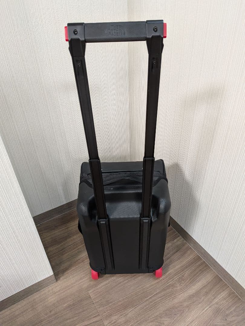 【希少品】ノースフェイス ストラトライナー M 黒 キャリーバッグ