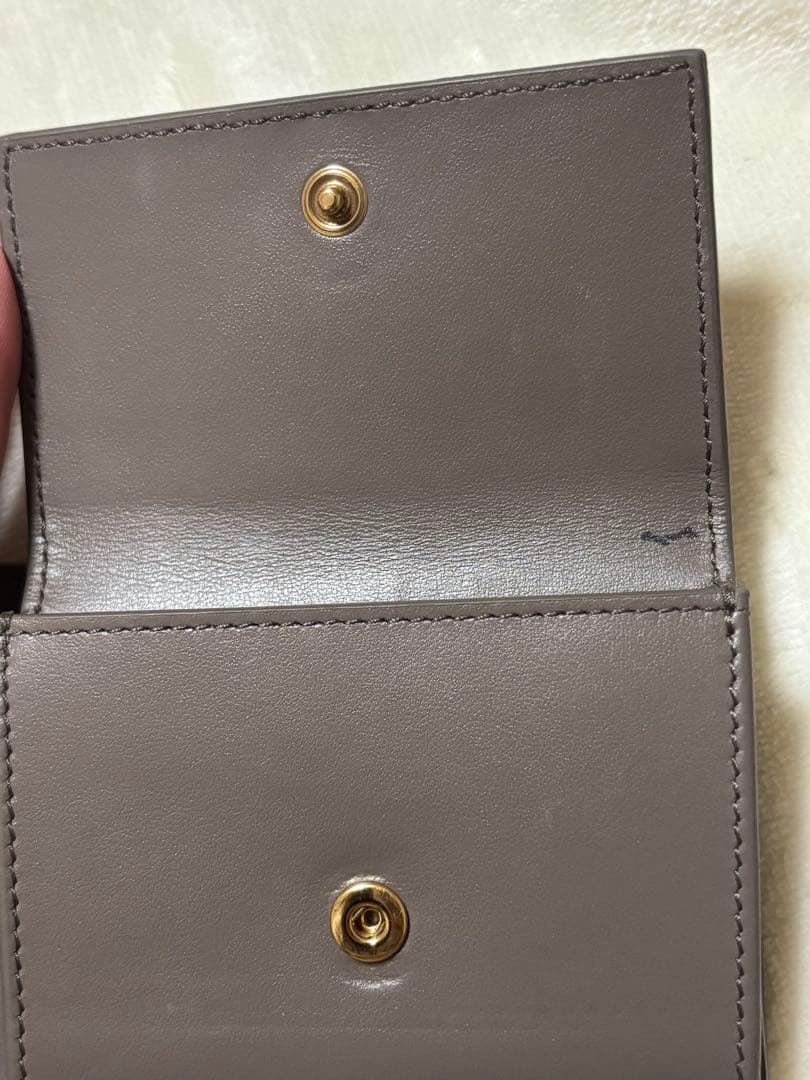 セリーヌ　二つ折り財布