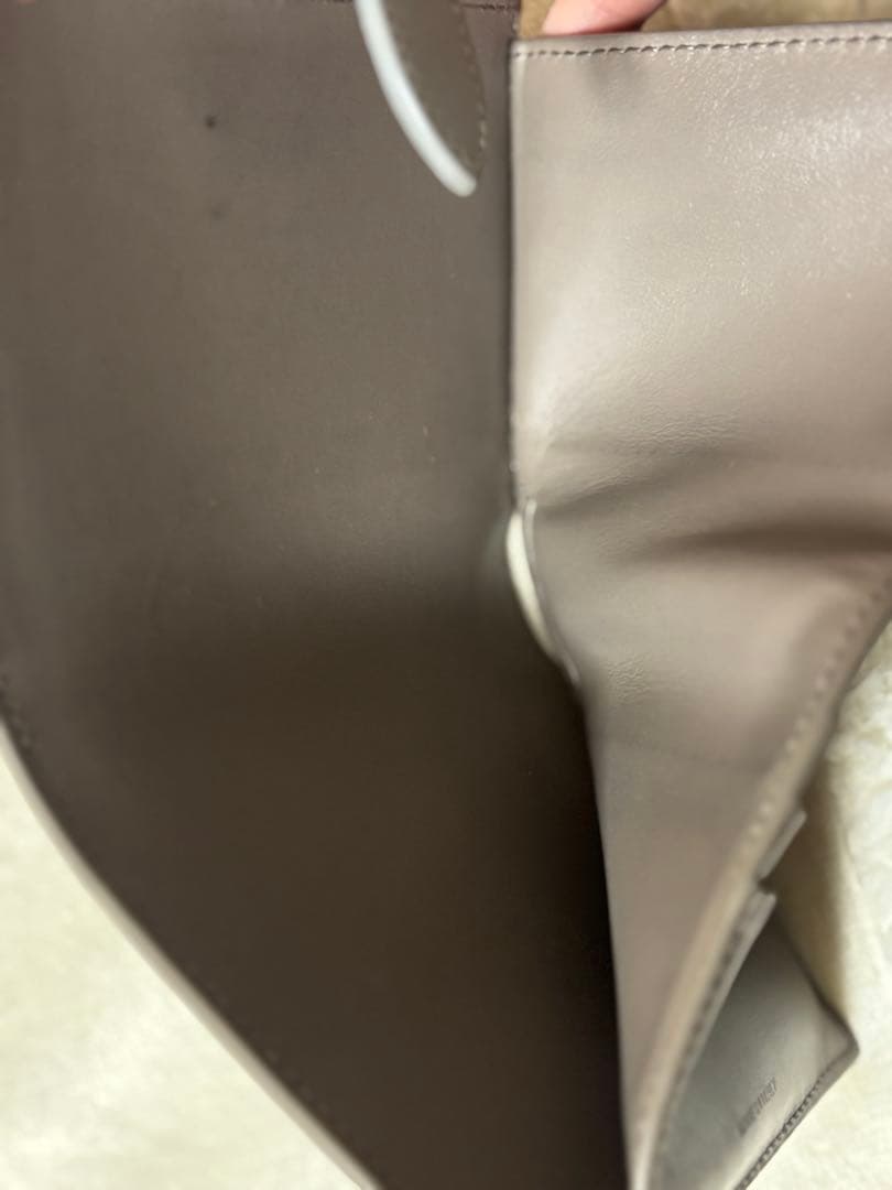 セリーヌ　二つ折り財布