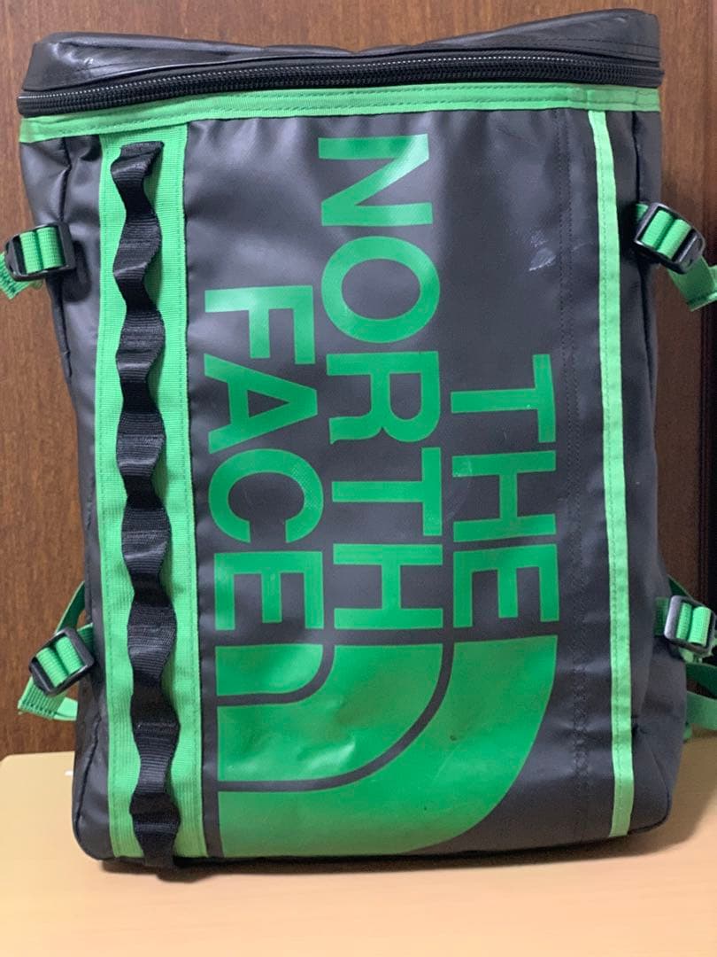 松本山雅　THE NORTH FACE バックパック 代行業者様お断り