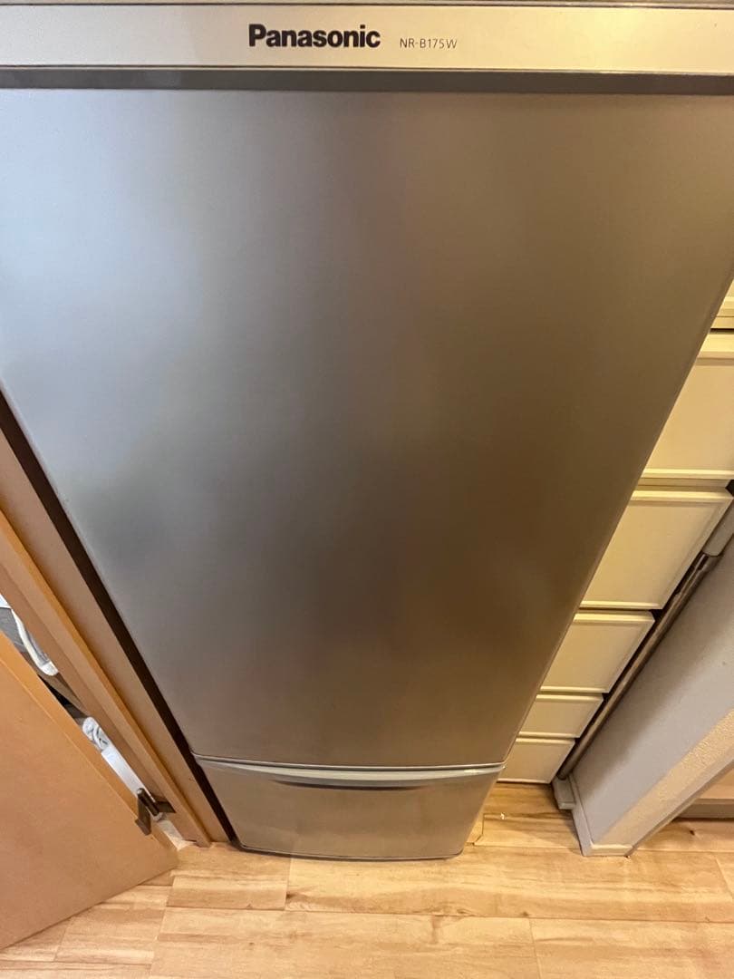 パナソニック 冷蔵庫 一人暮らし 168L シルバー NR-B175W