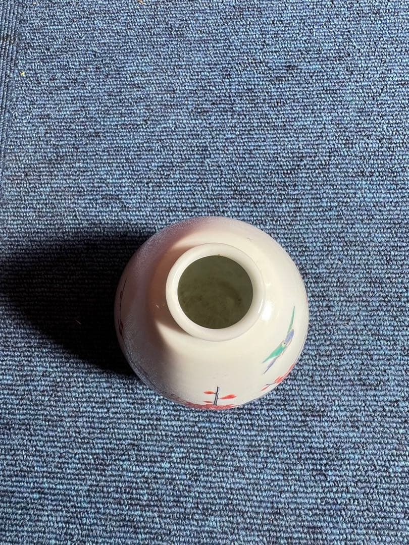 882 十四代　酒井柿右衛門　錦梅鳥文花瓶